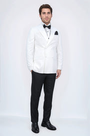 VELVARDE KRUVAZE SİVRİ YAKA DAMATLIK BEYAZ